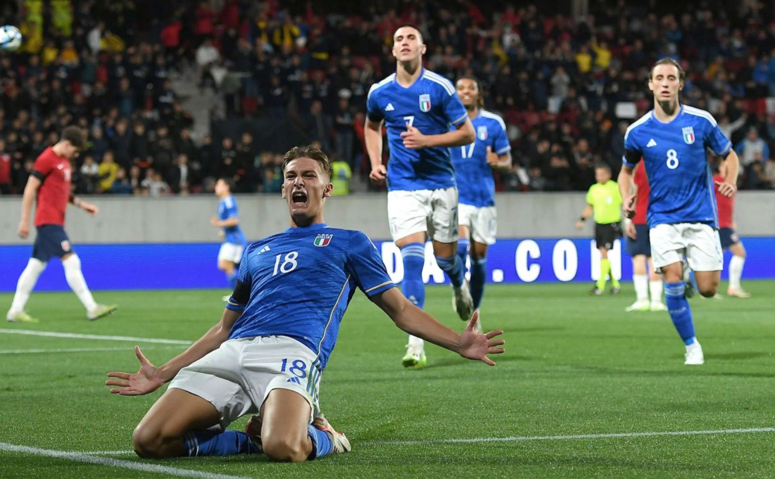 图片报：吉拉西在多特年入900万欧，去沙特可获得双倍收入