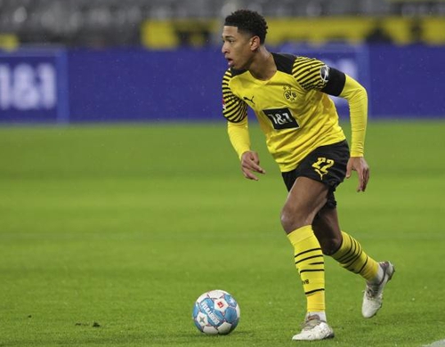 记者：尤文准备接受马赛对小维阿的报价，交易很快完成