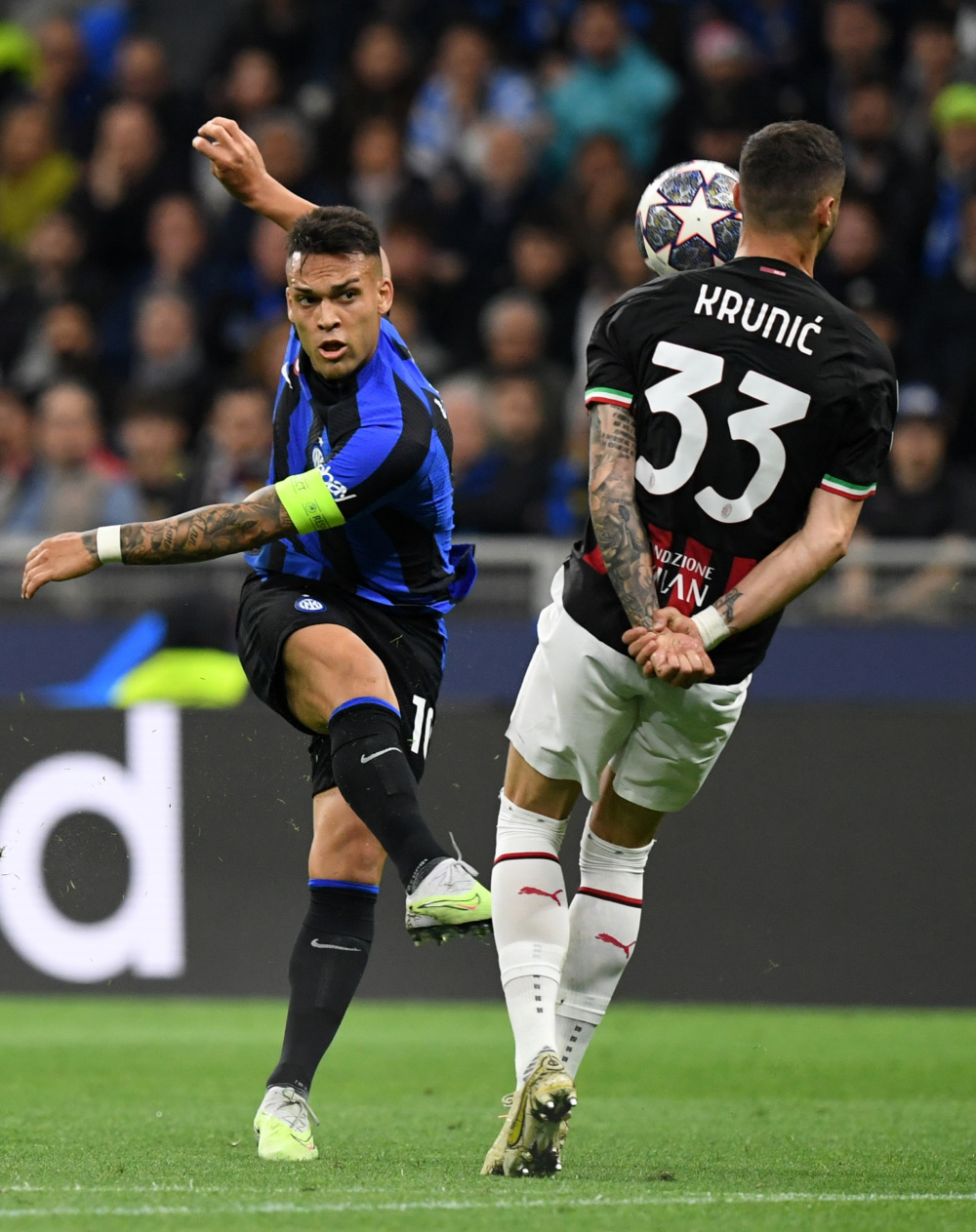 大乌龙！勇士队记：库里是左腿遭遇股四头肌挫伤，而不是右腿