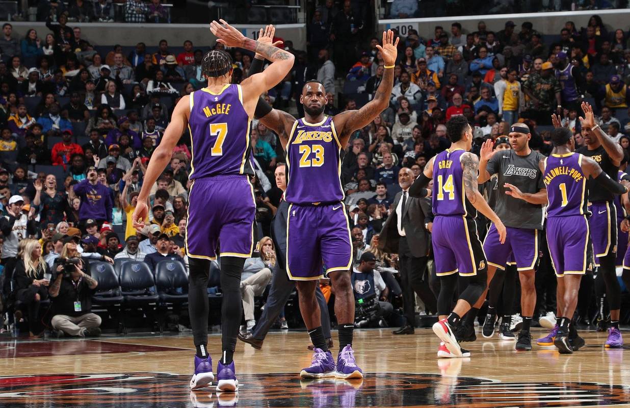 [NBA]东契奇36分 湖人逆转灰熊