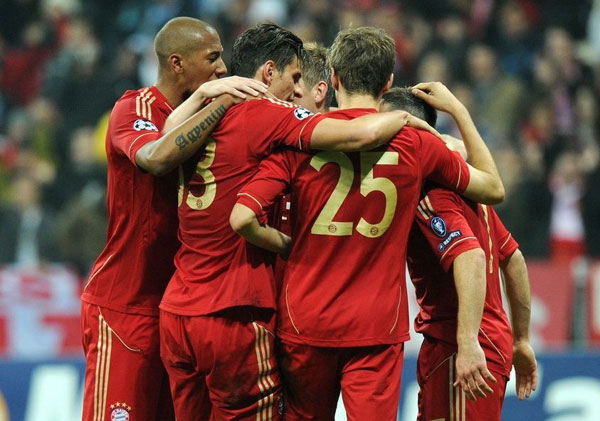 艾维和哈里斯复出！活塞VS雄鹿首发：康宁汉姆大战罗林斯